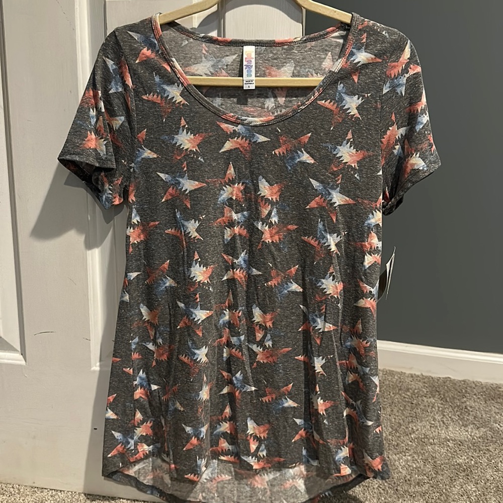 LuLaRoe Classic T